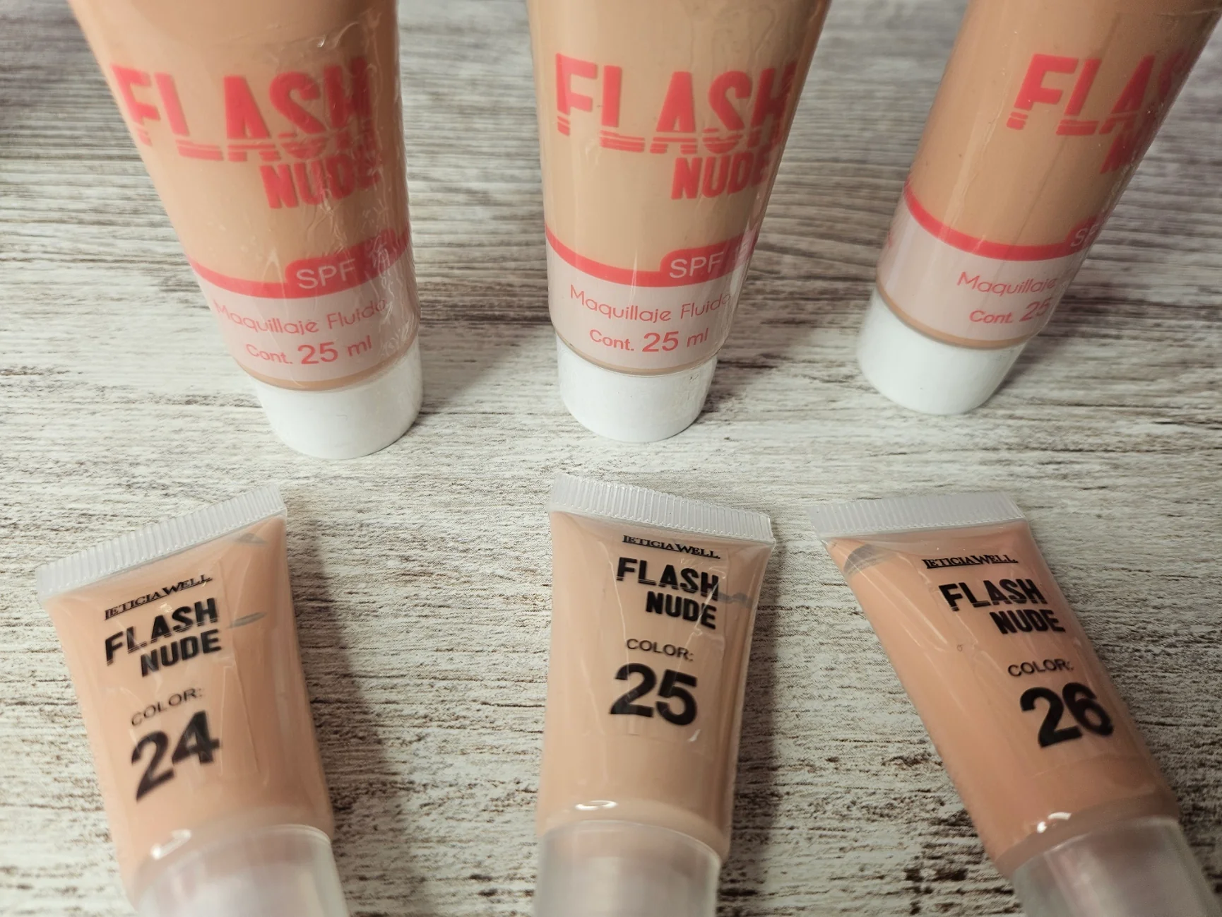 Base de Maquillaje Fluido FLASH NUDE 24H SPF 15- Leticia Well - Image 3