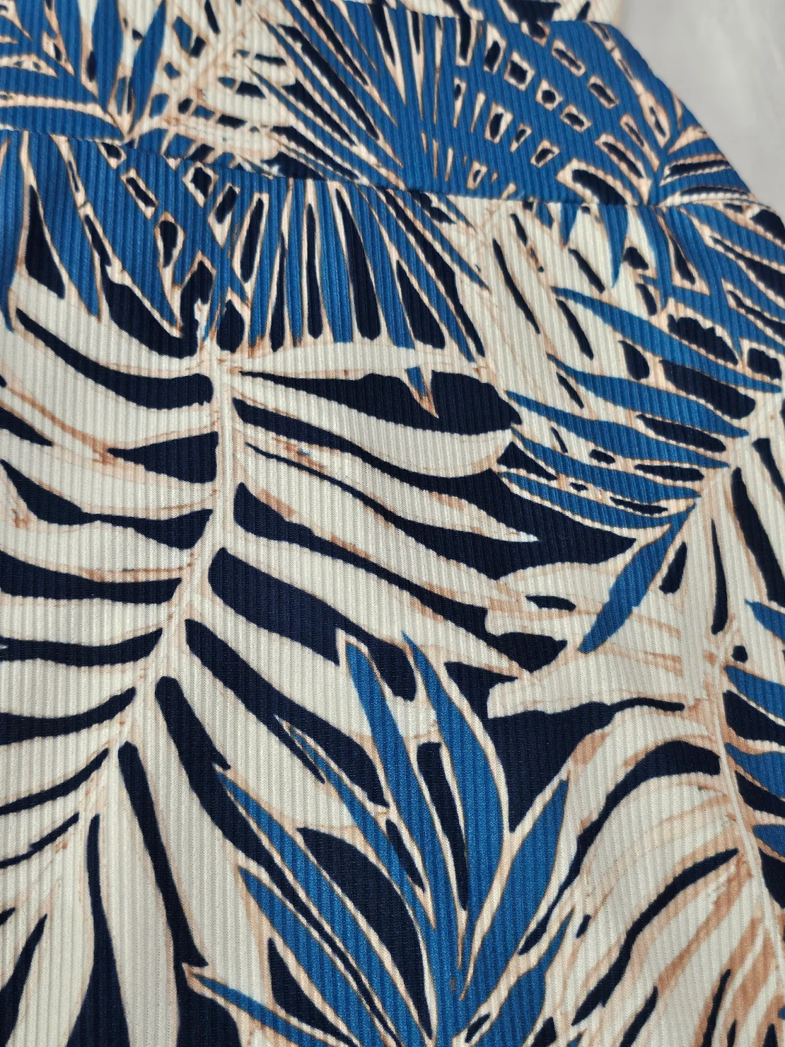 Vestido Bahamas Canalé - Vestido canalé estampado tropical - Image 5